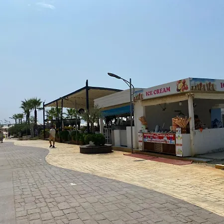 Golem Beach House 3 Floor