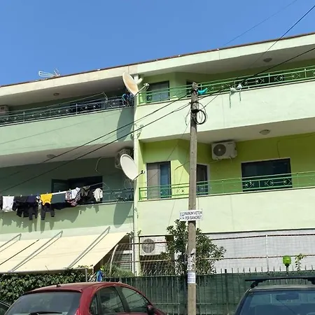 Golem Beach House 3 Floor * Golem (Tirana)