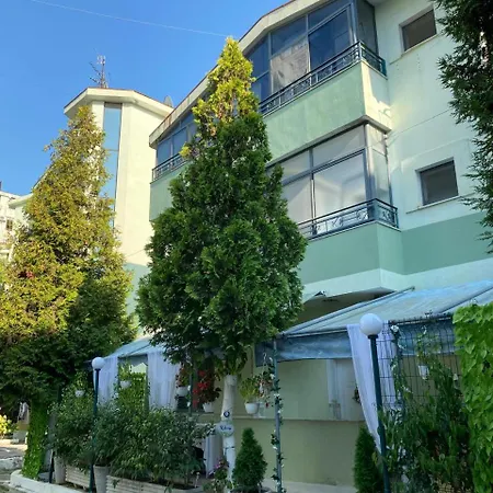 Golem Beach House 3 Floor * Golem (Tirana)